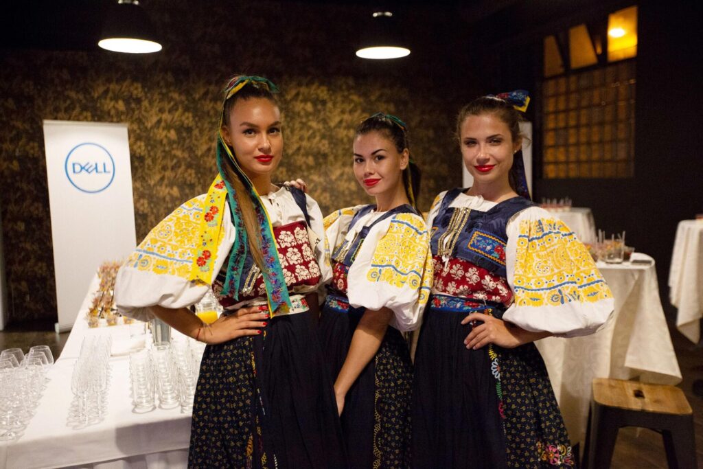 MLV.sk_eD-forum_2018_event_marketing_canon_folklor_animacia_video_produkcia_livestream (9)