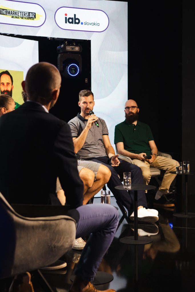 MLV.sk_ConnectedRULEZZ_online_marketingova_konferencia_livestream_Studio_na_Racku (23)