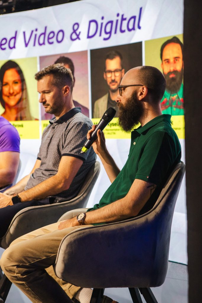 MLV.sk_ConnectedRULEZZ_online_marketingova_konferencia_livestream_Studio_na_Racku (29)
