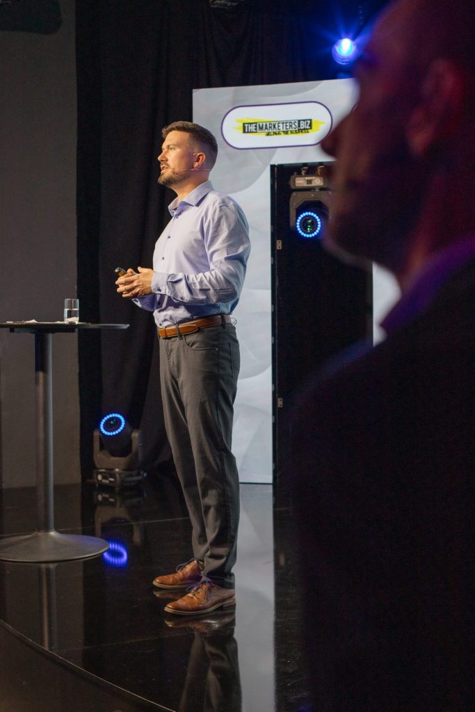 MLV.sk_ConnectedRULEZZ_online_marketingova_konferencia_livestream_Studio_na_Racku (35)