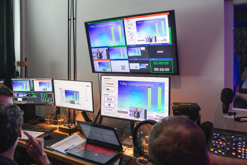 MLV.sk_ConnectedRULEZZ_online_marketingova_konferencia_livestream_Studio_na_Racku (50)
