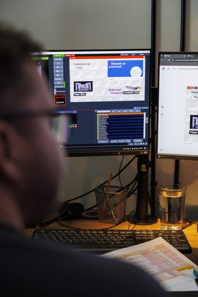 MLV.sk_ConnectedRULEZZ_online_marketingova_konferencia_livestream_Studio_na_Racku (8)